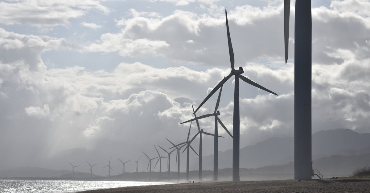 découvrez l'avenir énergétique avec les énergies renouvelables. apprenez comment ces sources durables, comme l'énergie solaire, éolienne et hydraulique, peuvent réduire votre empreinte carbone tout en répondant aux besoins croissants en énergie. engagez-vous vers une planète plus verte.