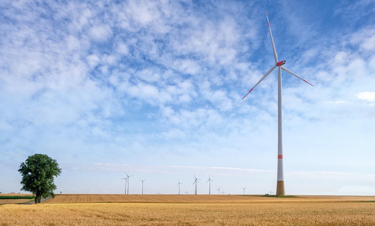 Quel moyen de communication est le plus respectueux de l’environnement : un email, un SMS ou un message via une application ?