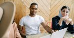 découvrez des stratégies communautaires efficaces pour renforcer l'engagement, favoriser la collaboration et créer des liens durables au sein de votre groupe. optimisez votre approche pour mobiliser et dynamiser votre communauté.