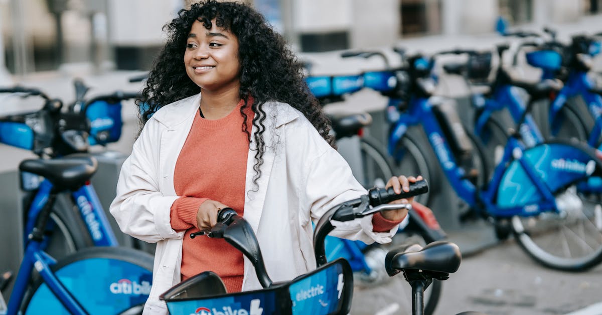 découvrez les avantages du transport durable : une mobilité respectueuse de l'environnement, des solutions innovantes pour réduire l'empreinte carbone et améliorer la qualité de vie en milieu urbain. adoptez des alternatives écologiques pour un futur plus vert.