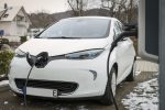 découvrez tout ce qu'il faut savoir sur les voitures électriques : avantages, fonctionnement, autonomie, coût, et conseils pour bien choisir votre véhicule électrique.
